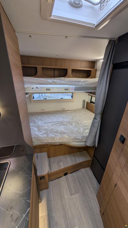 Benimar Amphitryon 940