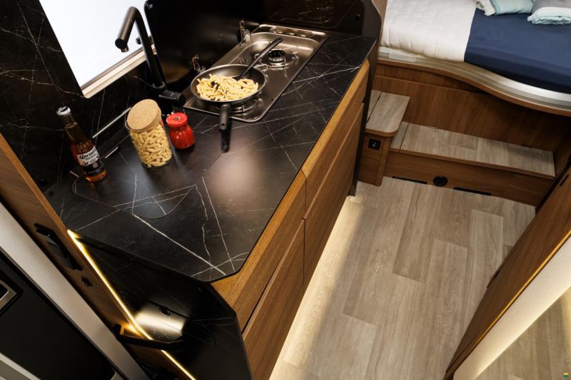 Benimar Amphitryon 940