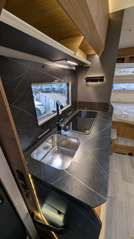 Benimar Amphitryon 940