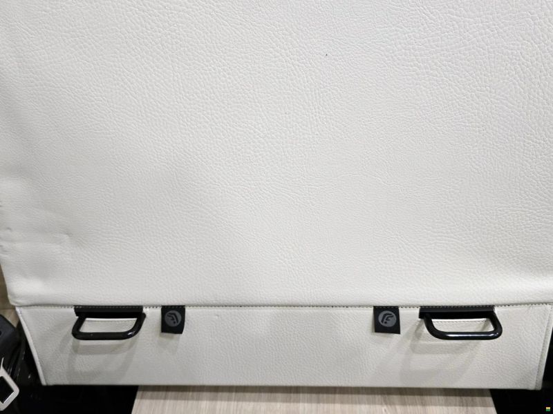 Challenger 260 GRAPHITE EDITION VIP 9-G-AUTOMAT 2.3