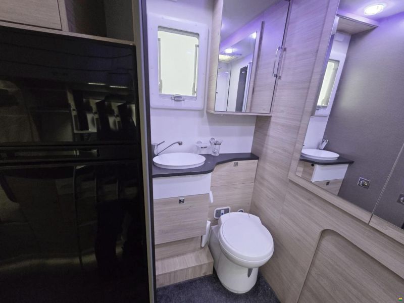 Challenger 260 GRAPHITE EDITION VIP 9-G-AUTOMAT 2.3