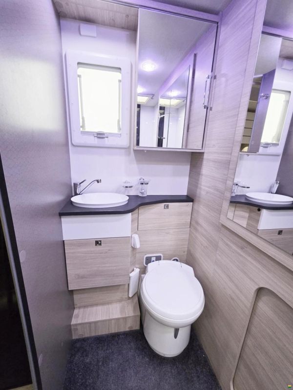 Challenger 260 GRAPHITE EDITION VIP 9-G-AUTOMAT 2.3