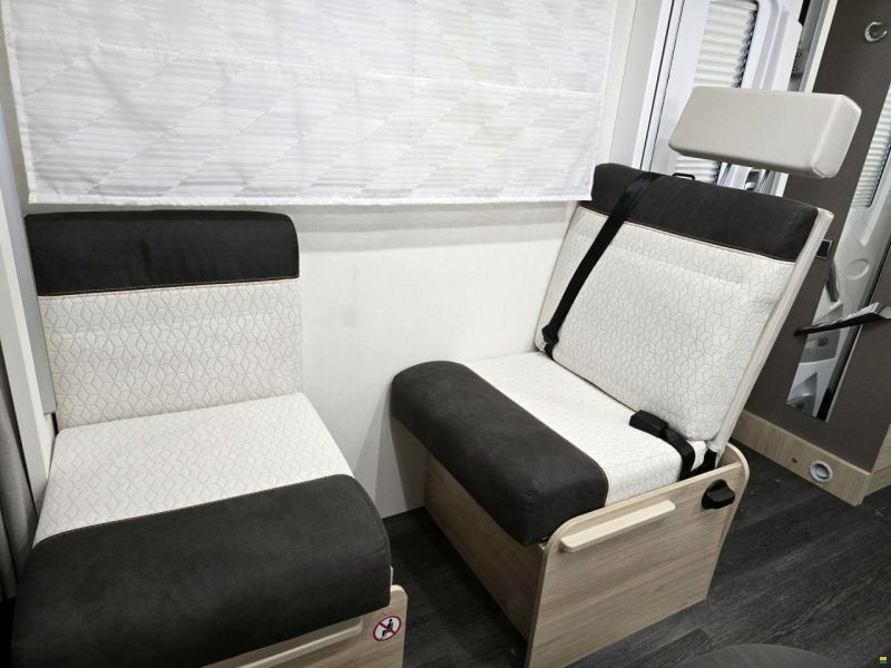 Challenger 260 GRAPHITE EDITION VIP 9-G-AUTOMAT 2.3