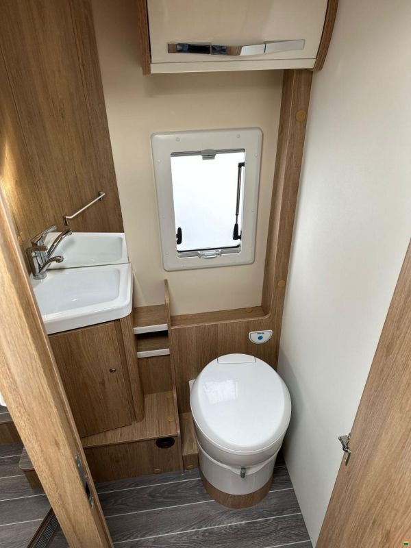 Forster-Reisemobile CI Caravaninternational Horon 67 XT