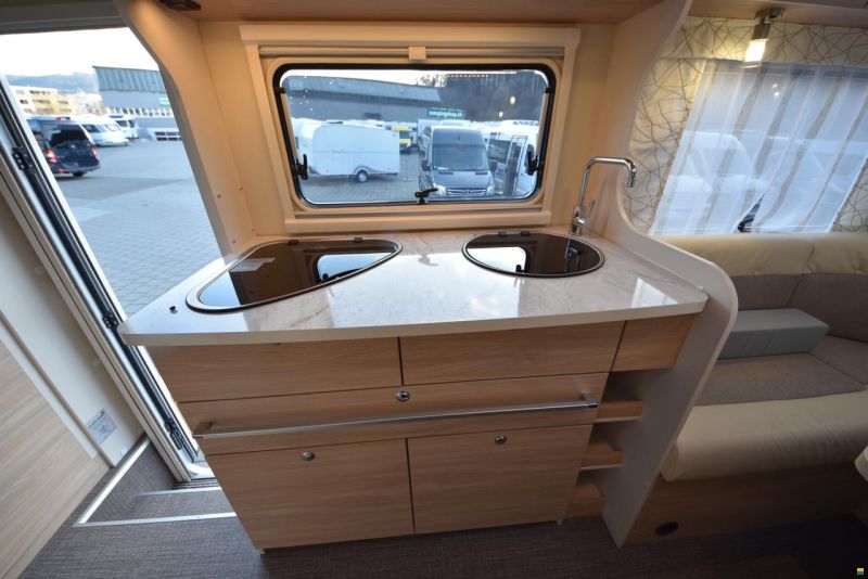 Eura Mobil Activa One 650 HS