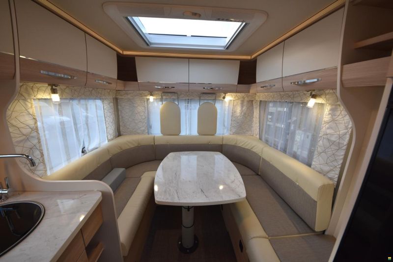 Eura Mobil Activa One 650 HS