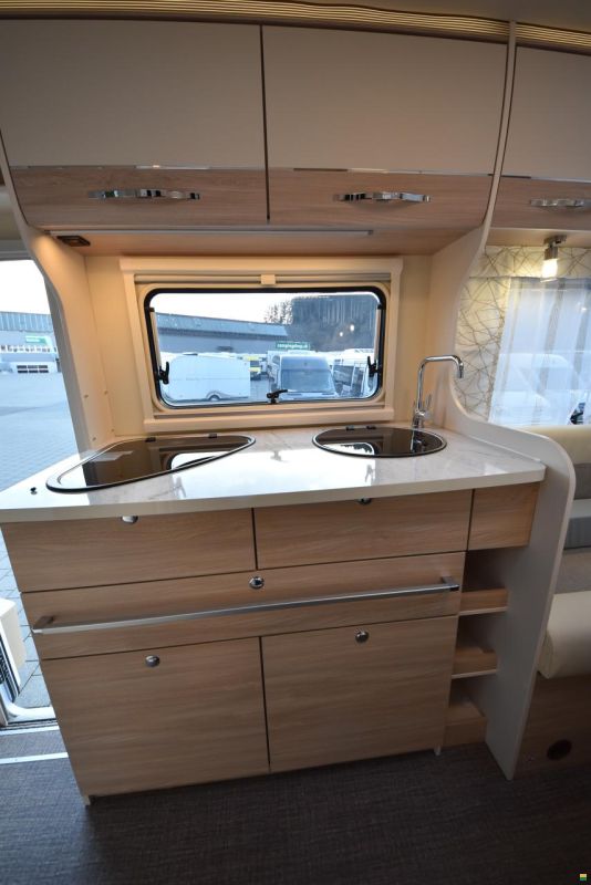 Eura Mobil Activa One 650 HS