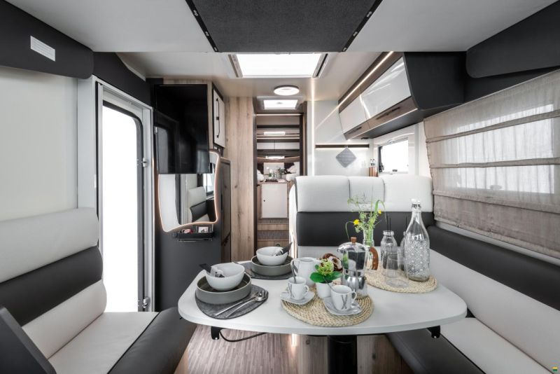 Elnagh Magnum 582 / 2026