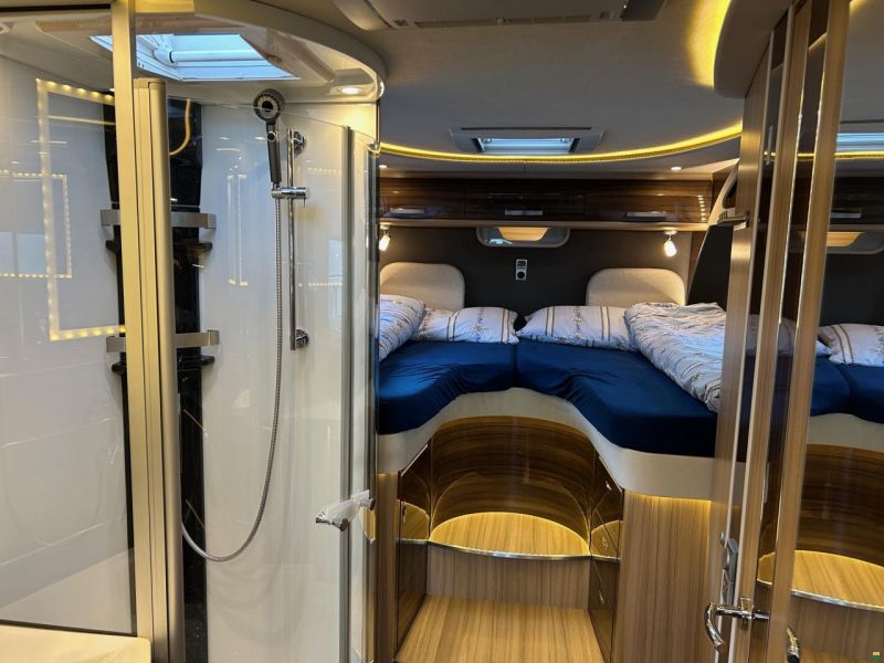 Knaus SUN I 9000 LEG