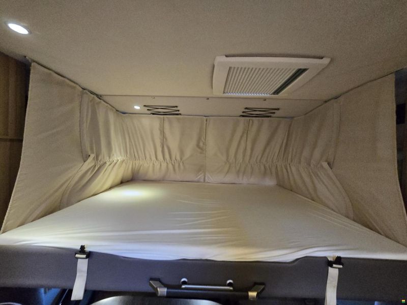 Knaus SUN I 9000 LEG