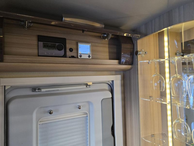 Knaus SUN I 9000 LEG