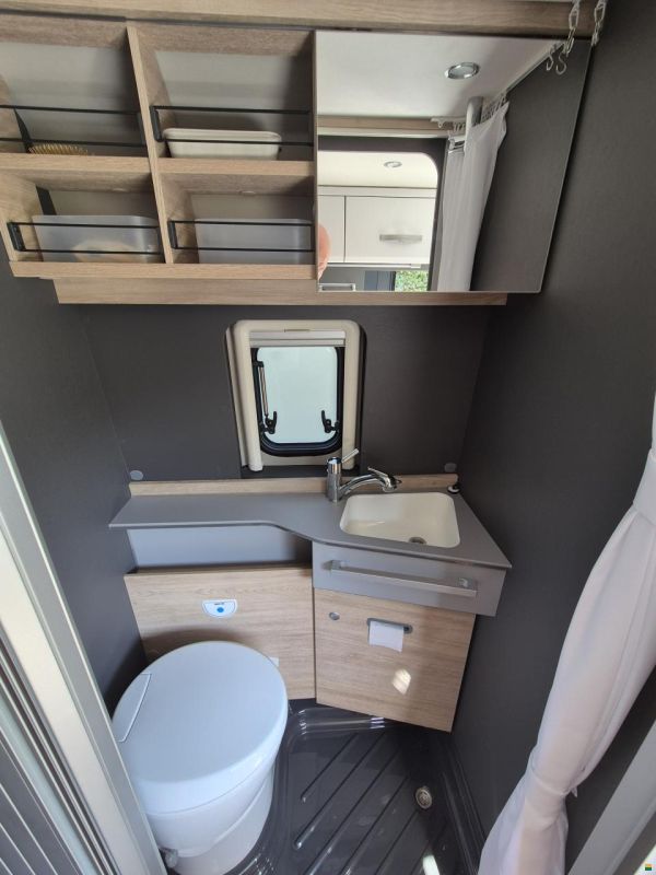 Dethleffs Globetrail 600 DK