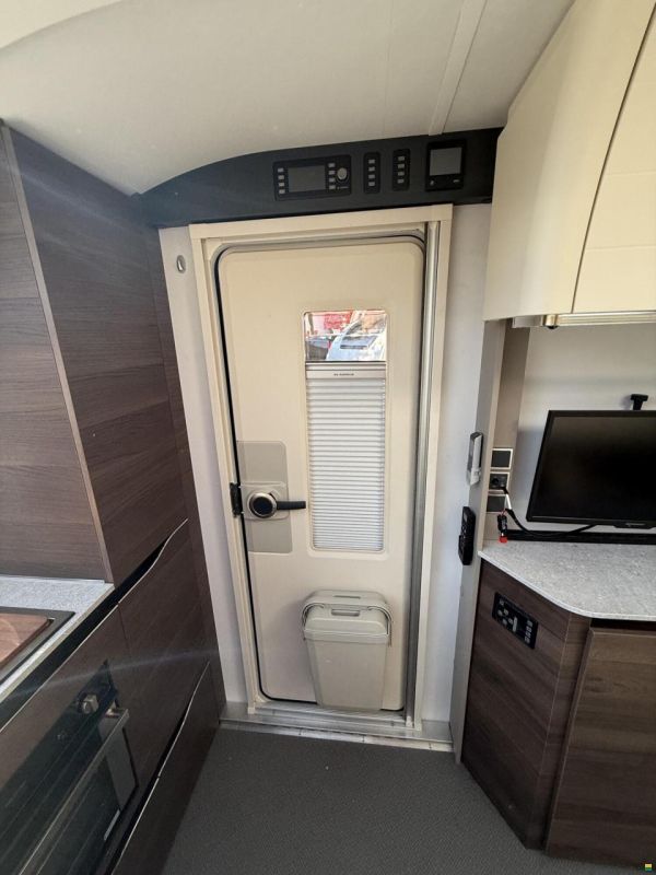 Adria Alpina 663 HT
