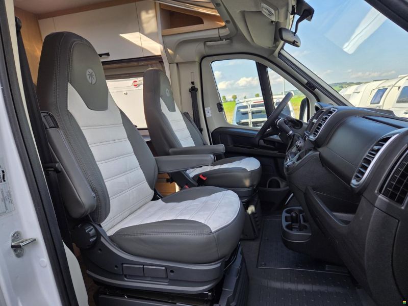 Sunlight V69 Adventure Edition