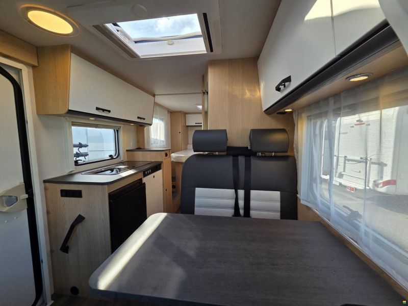 Sunlight V69 Adventure Edition