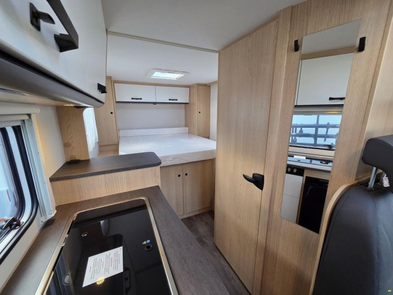 Sunlight V69 Adventure Edition