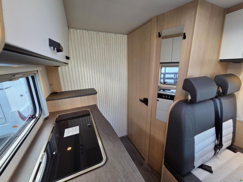 Sunlight V69 Adventure Edition