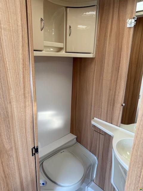 Caravelair Antares 460