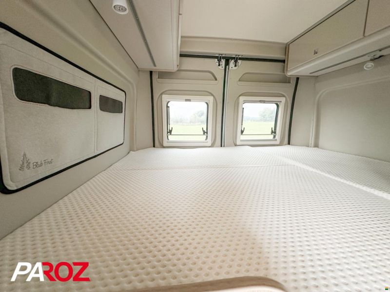 Bürstner Campeo C 600 Black Forest