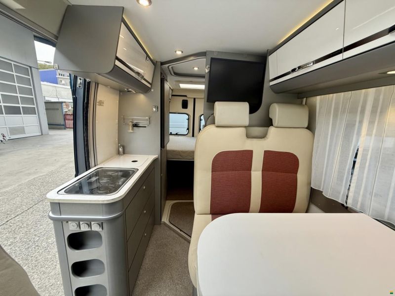 Adria Twin-600 SPT