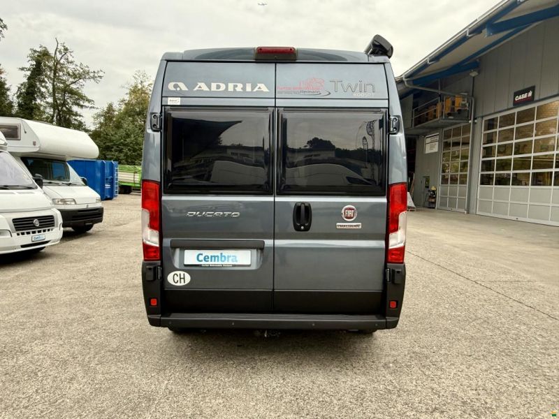 Adria Twin-600 SPT