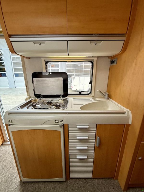 Hymer Camp 600 - FamilyTravel