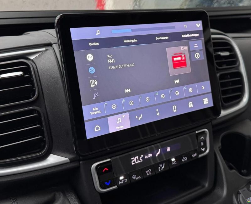 Pössl Summit 600 L Shine *Längsbetten*