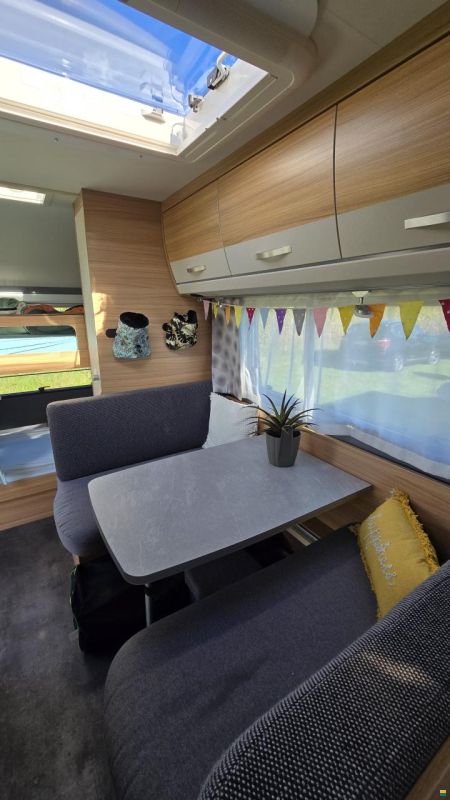 Dethleffs Camper 530 FSK