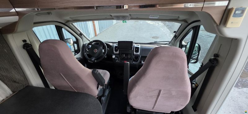 Malibu 600 DB Charming