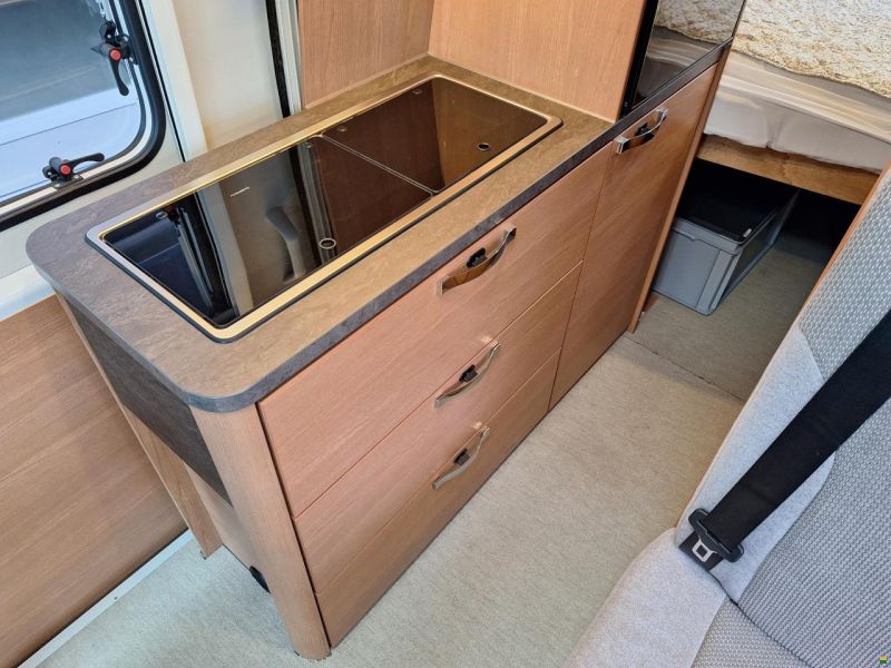 Weinsberg CaraBus 600MQ mit Klappdach