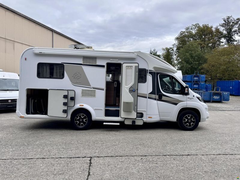 Knaus Platinum 700 - Deluxe Edition