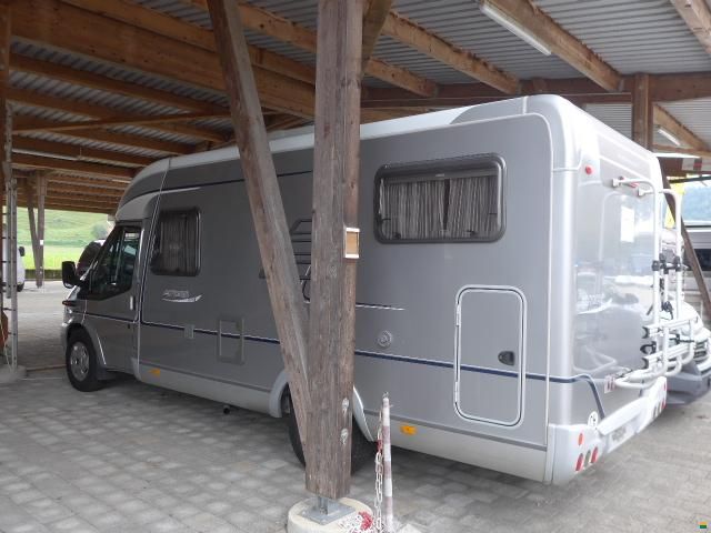 Hymer Van 572
