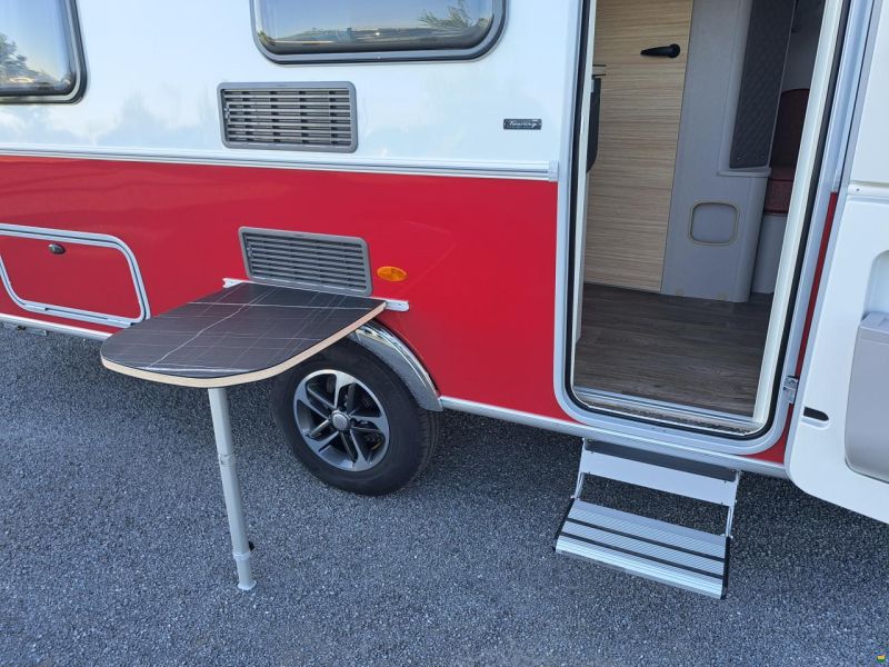Eriba Touring 542 Tango Red
