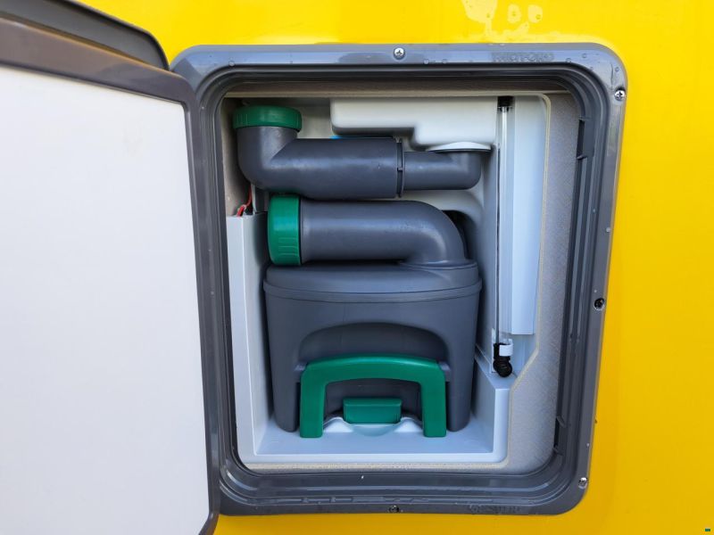 Eriba Touring 542 Nugget Gold