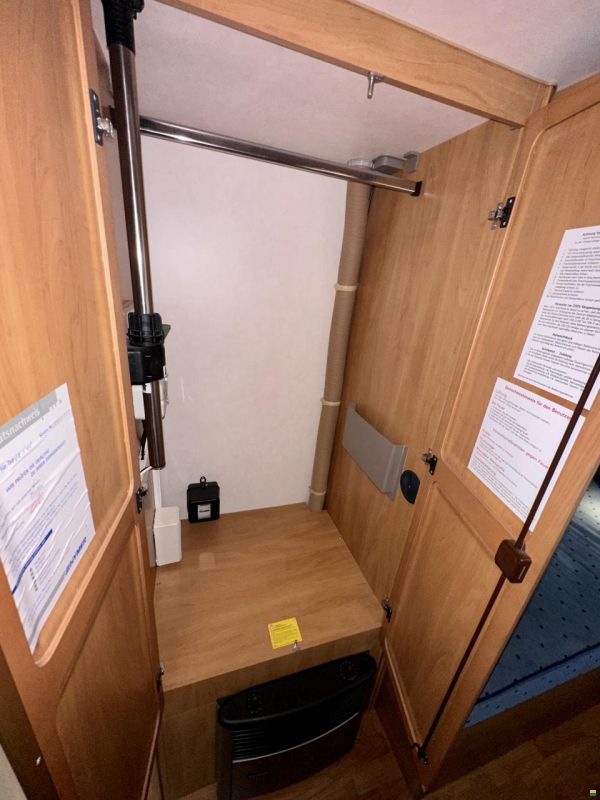 Hymer 540A - Längsbetten - Schutzdach