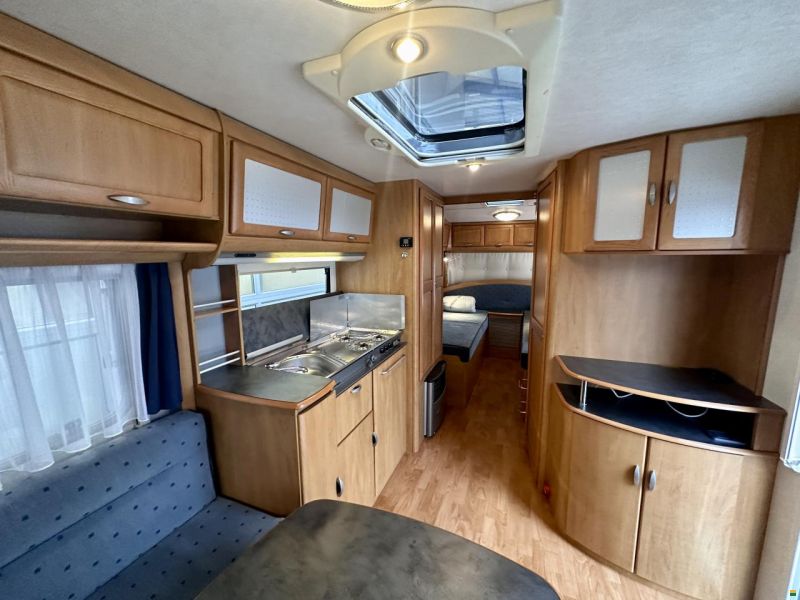 Hymer 540A - Längsbetten - Schutzdach