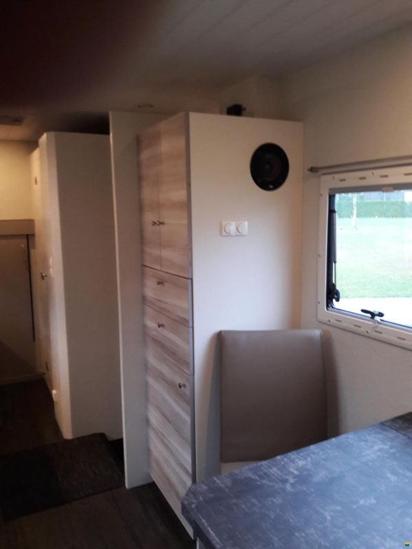 Wohnmobil / Wohnbus Mercedes Atego 818