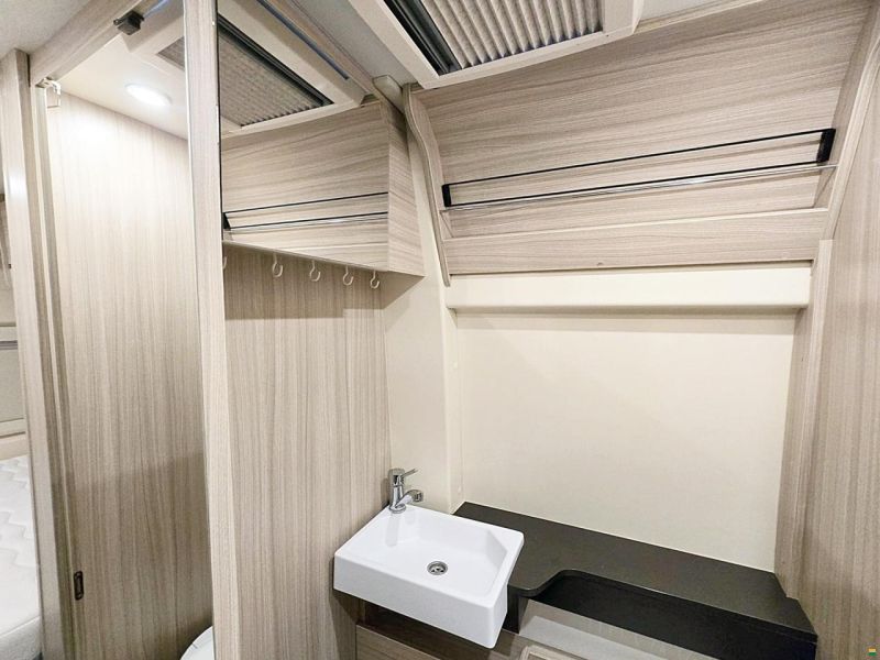 Dreamer 600 2.3 9G-AUTOMAT MJ 160