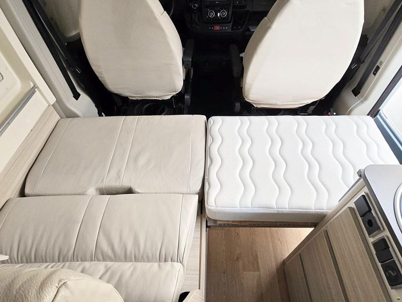 Dreamer 600 2.3 9G-AUTOMAT MJ 160