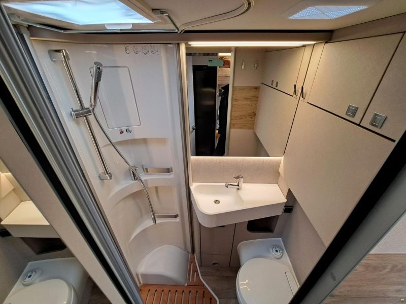Hymer Exsis-i 580 Pure