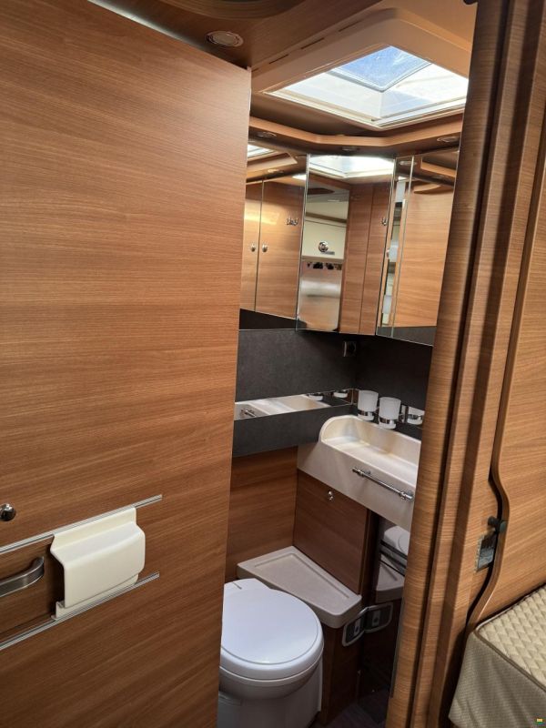 Carthago Chic c-line I 4.9 LE