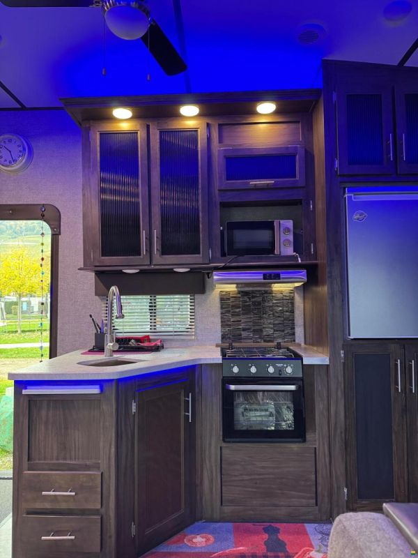 Forest River Artic Wolf