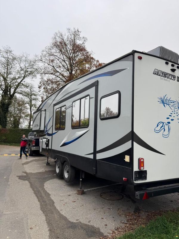 Forest River Artic Wolf