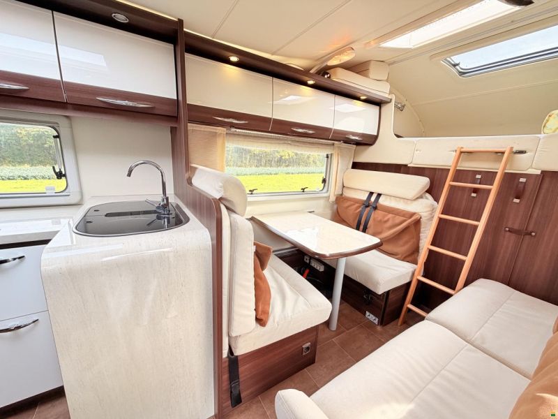 Bürstner Argos 747-2