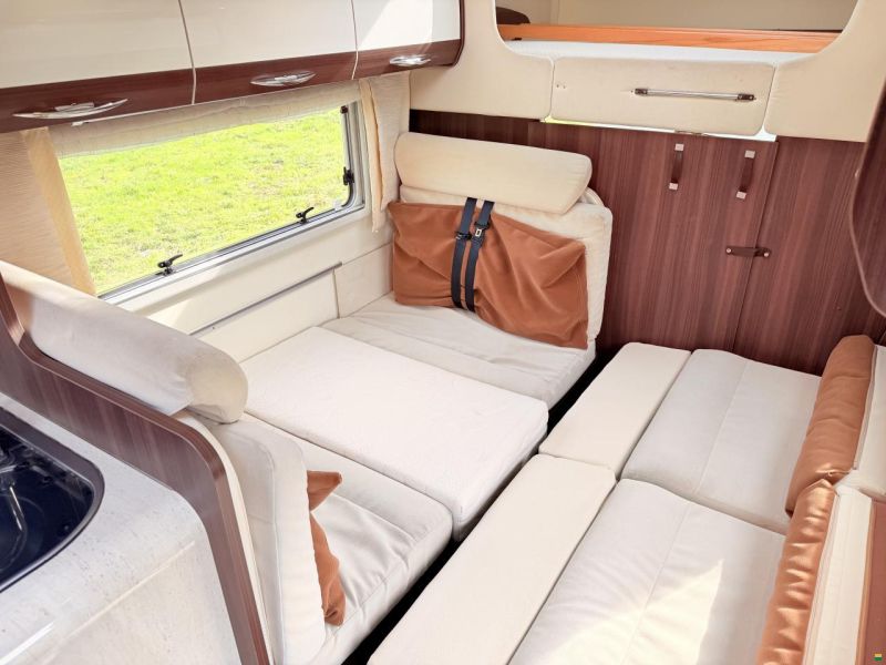 Bürstner Argos 747-2