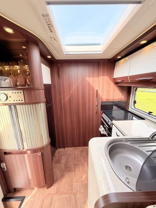 Bürstner Argos 747-2