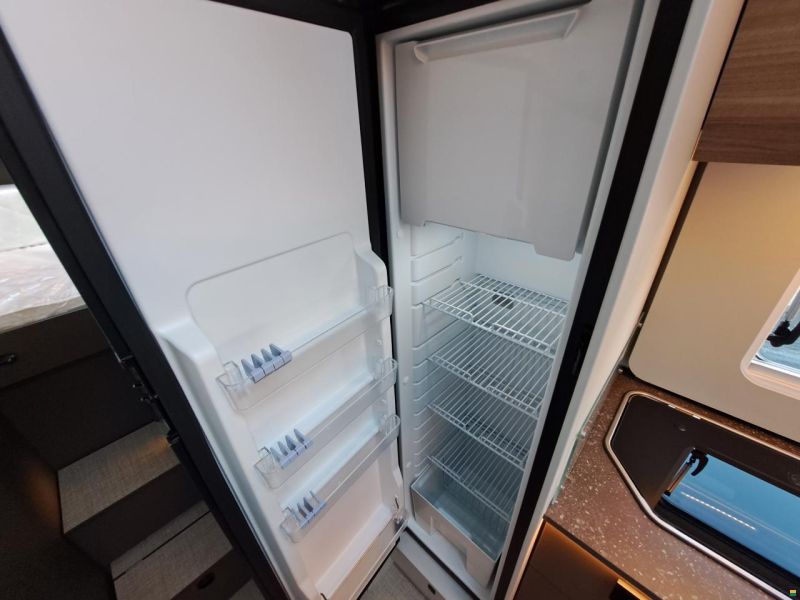 Bürstner Lyseo TD 690 G B66