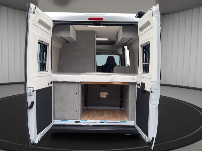 Crosscamp 5.4 DF 3.5t 2.2BlueHDi 140