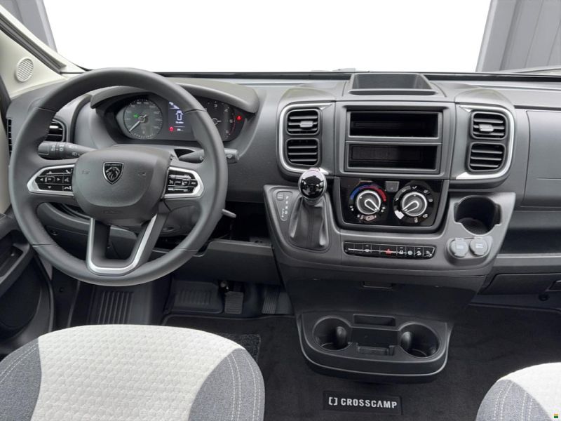 Crosscamp 5.4 DF 3.5t 2.2BlueHDi 140