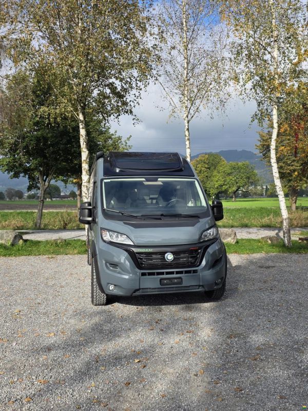 Chausson V690 Road Line